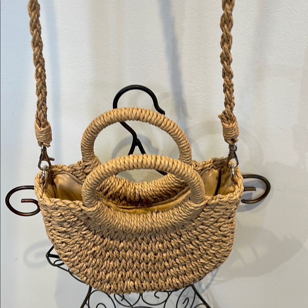 🆕 Women’s Rattan Handbag - Picture 6 of 9